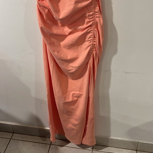 Susana Monaco Ruched Dress in Peaches - Picture 6 of 11